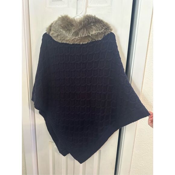 Talbots Women's Knit Faux Fur Collar Poncho Cape Sweater Indigo Blue Size M/L - Picture 7 of 9